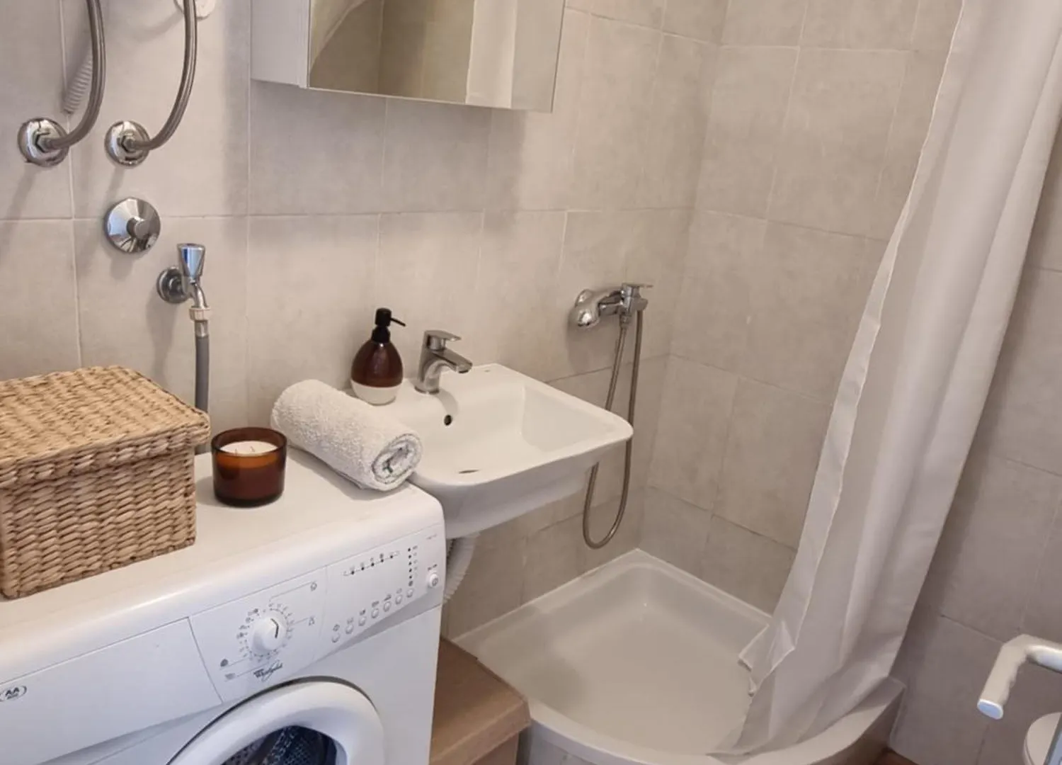 Mareda Apartman Mila דירה
